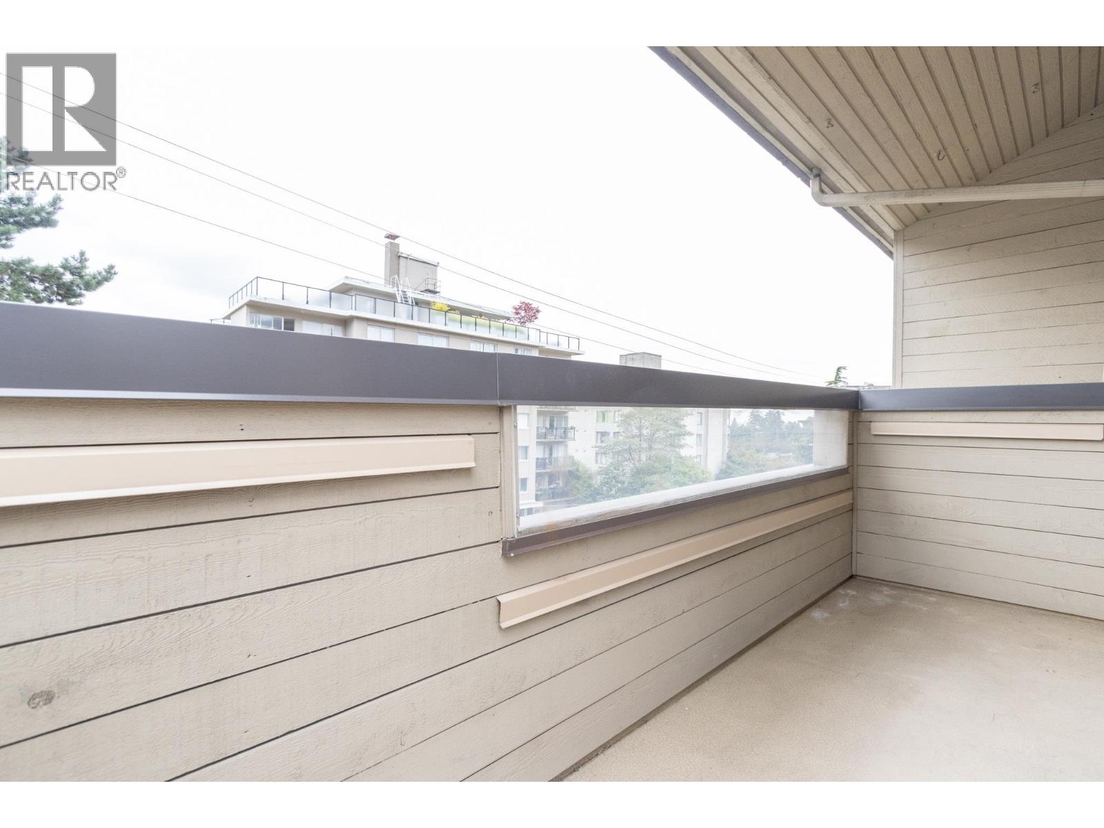 414 1363 Clyde Avenue, West Vancouver, British Columbia  V7T 2N7 - Photo 11 - R3118497
