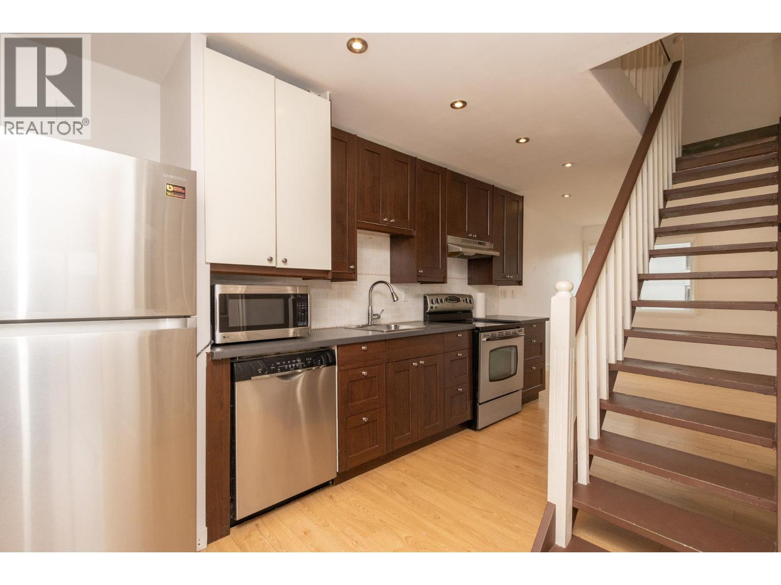414 1363 Clyde Avenue, West Vancouver, British Columbia  V7T 2N7 - Photo 23 - R3118497