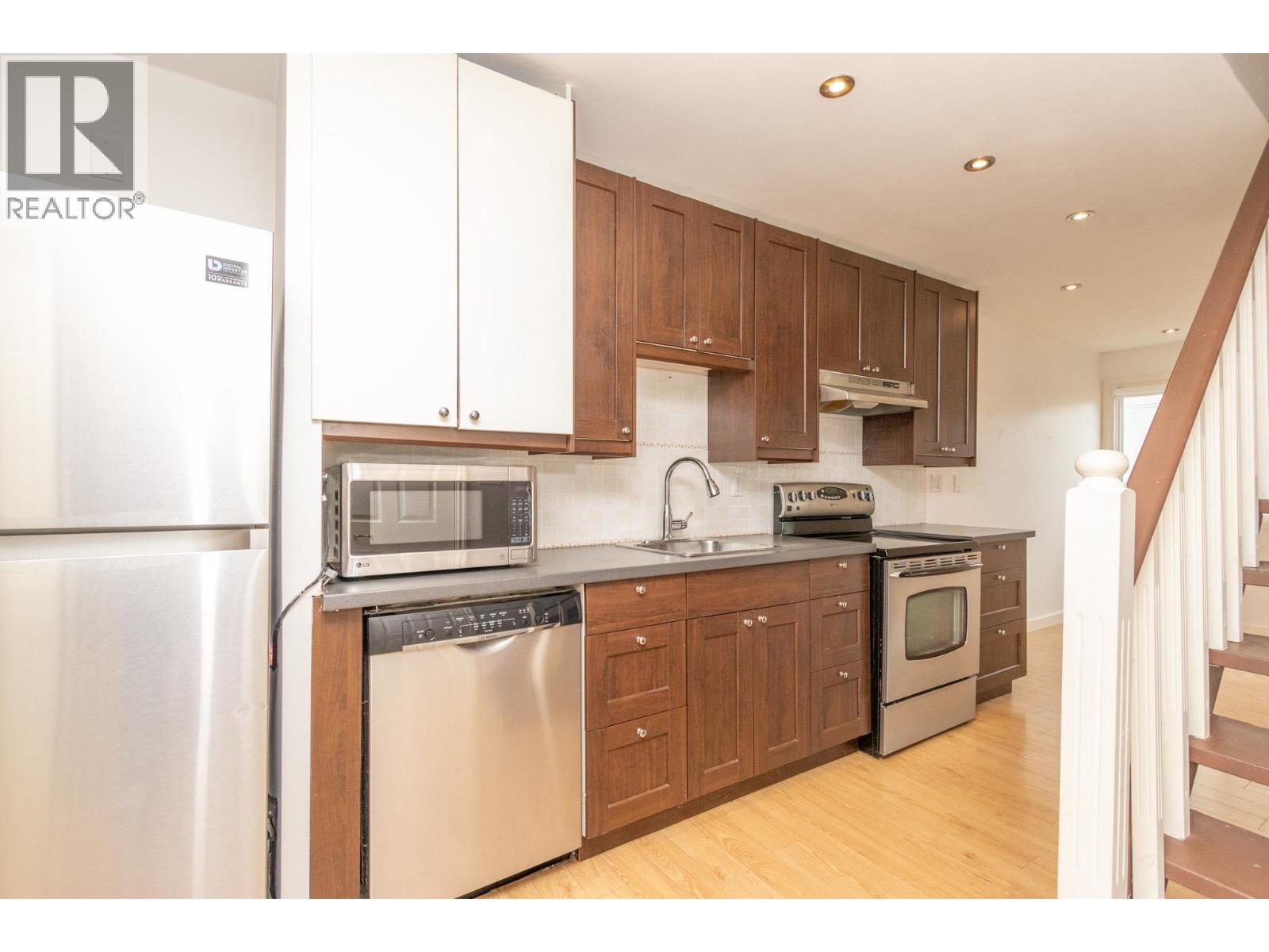 414 1363 Clyde Avenue, West Vancouver, British Columbia  V7T 2N7 - Photo 26 - R3118497