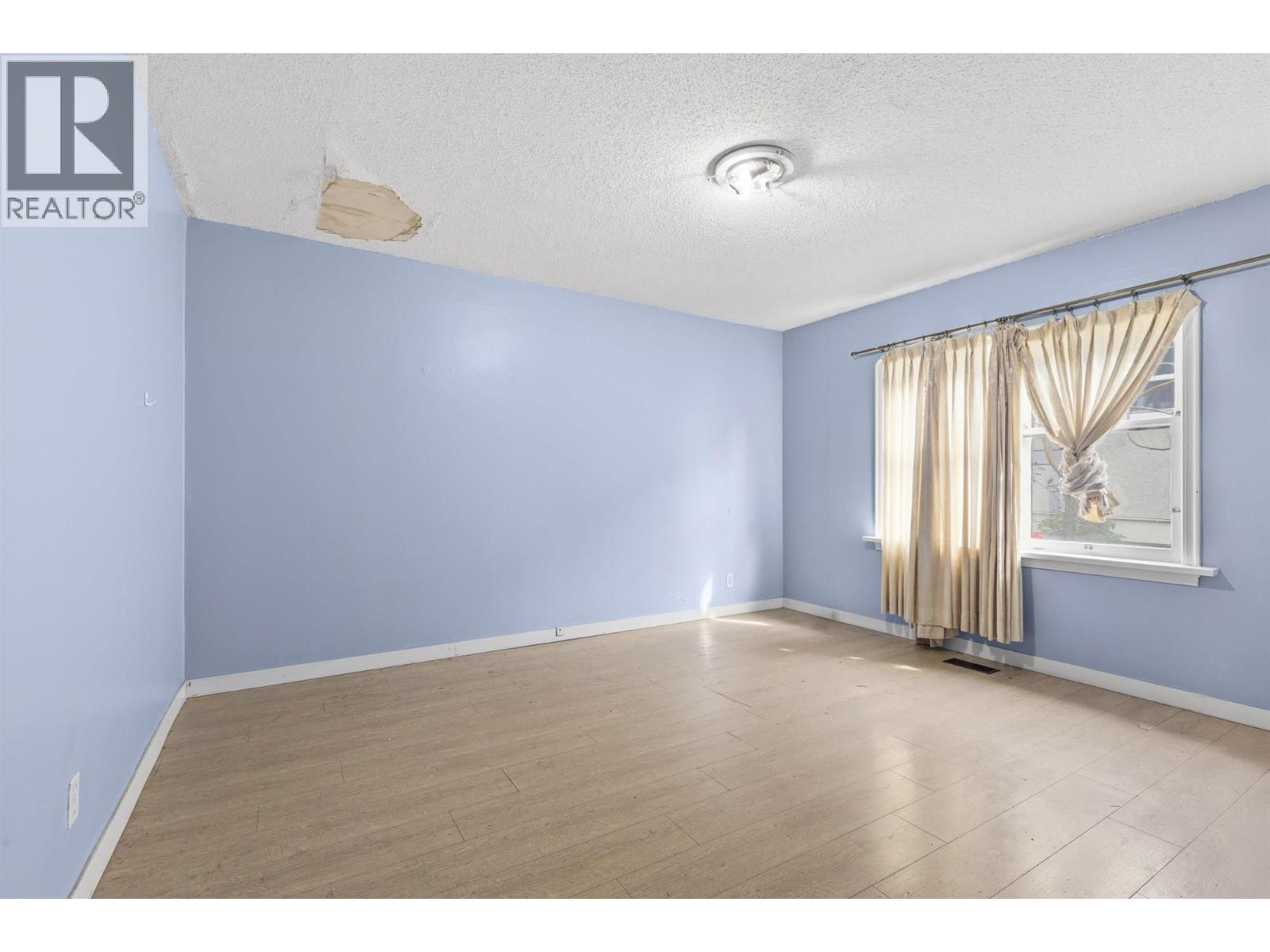 1479 W 57th Avenue, Vancouver, British Columbia  V6P 1T1 - Photo 11 - R3118361