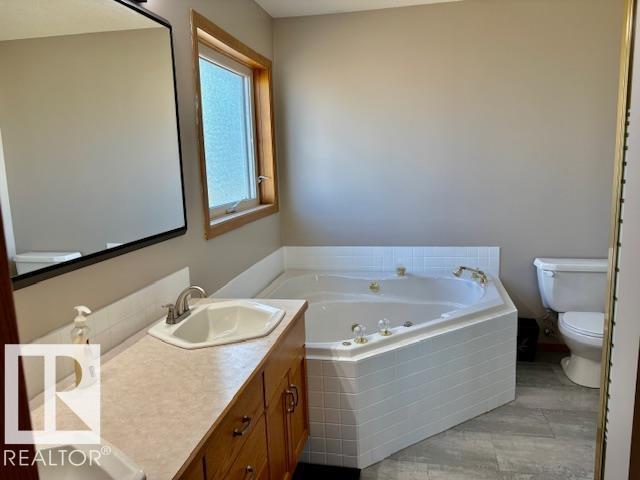 5609 45a St, Vegreville, Alberta  T9C 1E1 - Photo 15 - E4485327