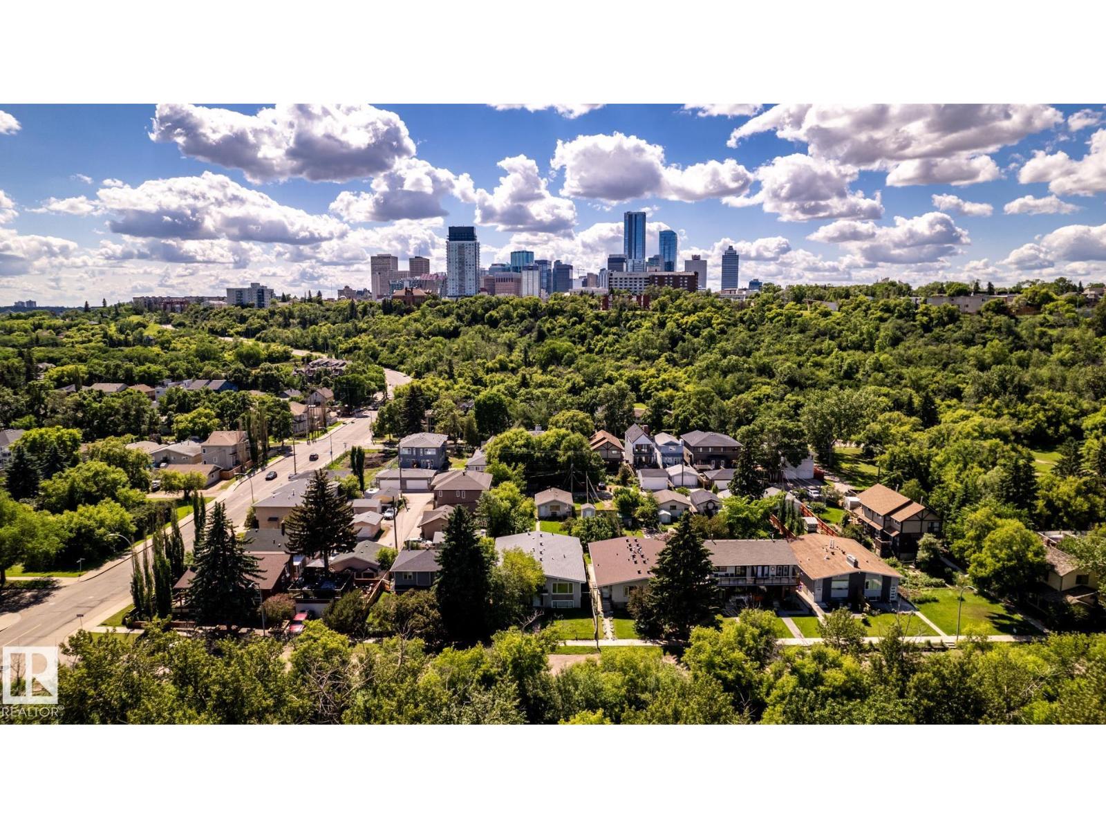 #1,2,3,4 10268 87 St Nw, Edmonton, Alberta  T5H 1N6 - Photo 4 - E4485328