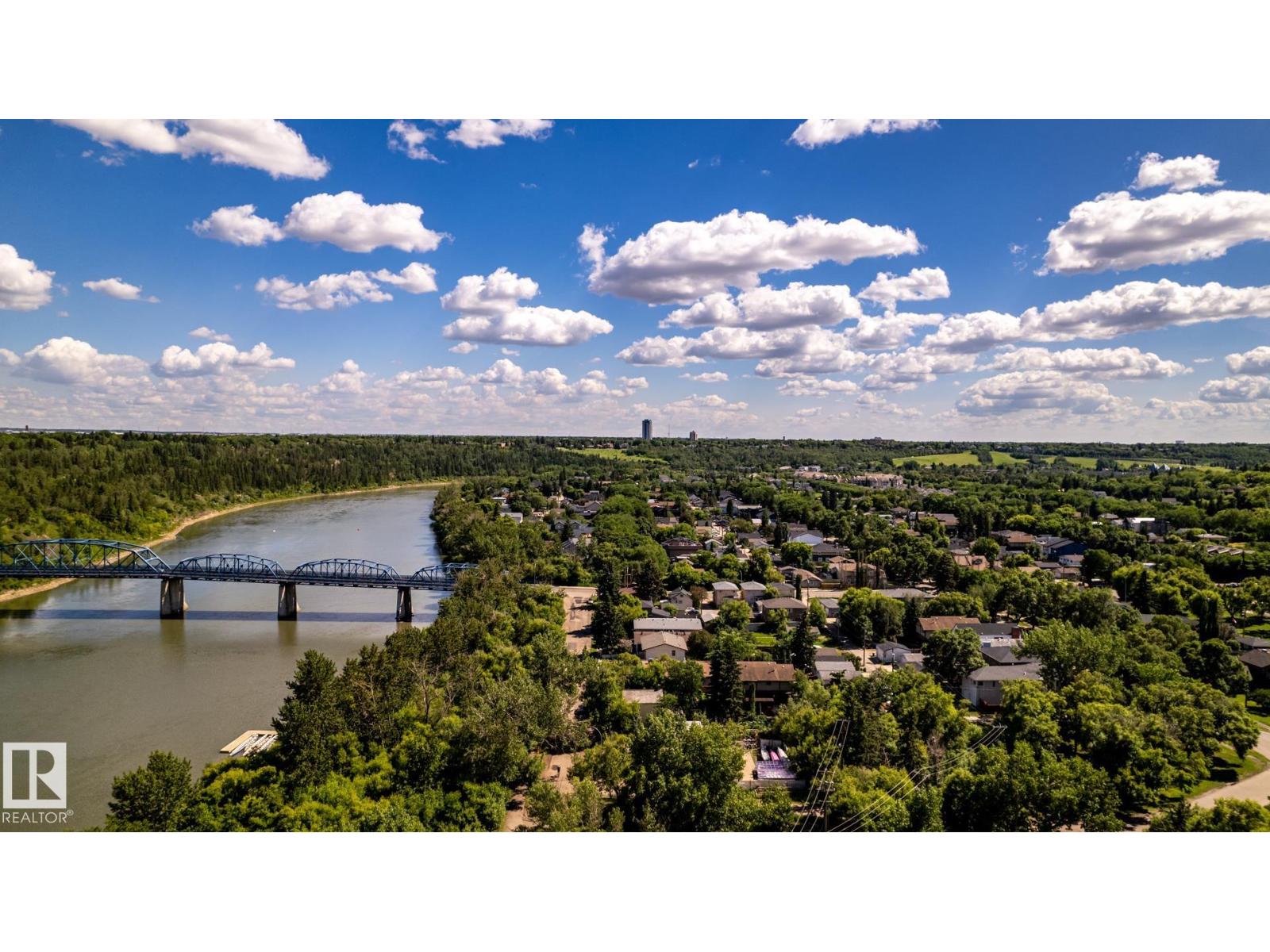 #1,2,3,4 10268 87 St Nw, Edmonton, Alberta  T5H 1N6 - Photo 9 - E4485328