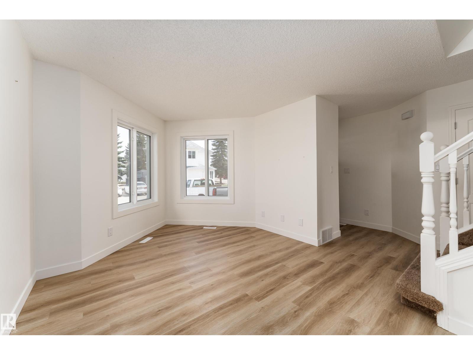 #63 1033 Youville Dr W Nw, Edmonton, Alberta  T6L 6V9 - Photo 5 - E4485331