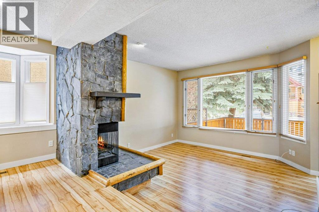2, 833 5th Street, Canmore, Alberta  T1W 2G1 - Photo 4 - A2307133