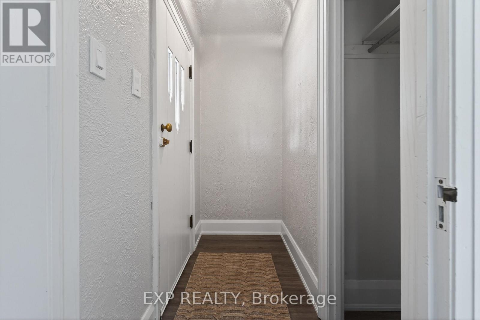 10 Junkin Street, St. Catharines, Ontario  L2R 1N3 - Photo 16 - X13059036