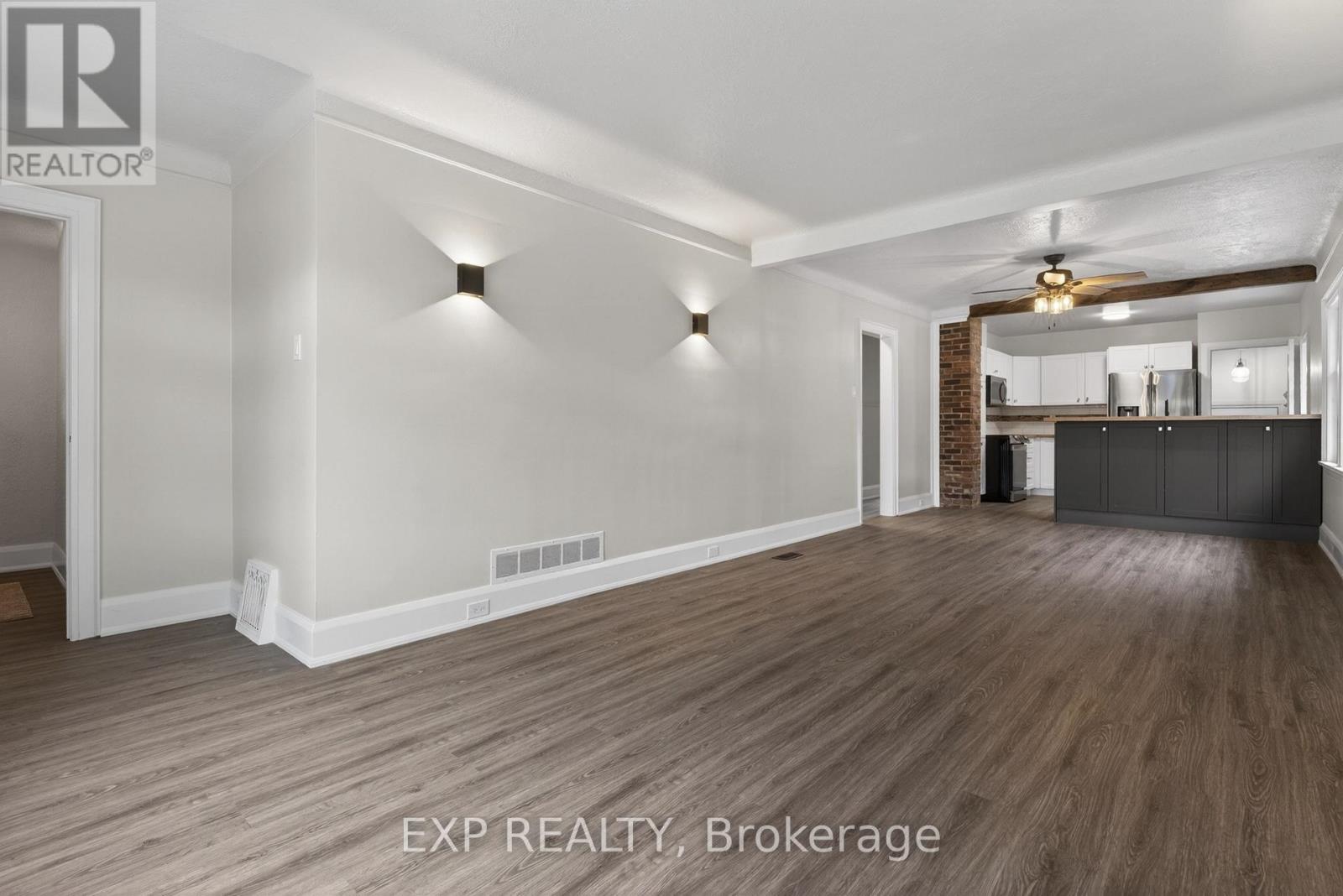 10 Junkin Street, St. Catharines, Ontario  L2R 1N3 - Photo 19 - X13059036
