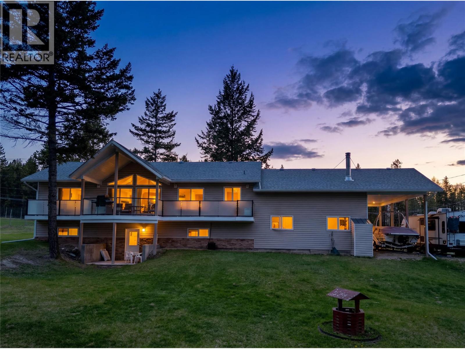 1958 30th Avenue S, Cranbrook, British Columbia  V1C 7A5 - Photo 1 - 10385712