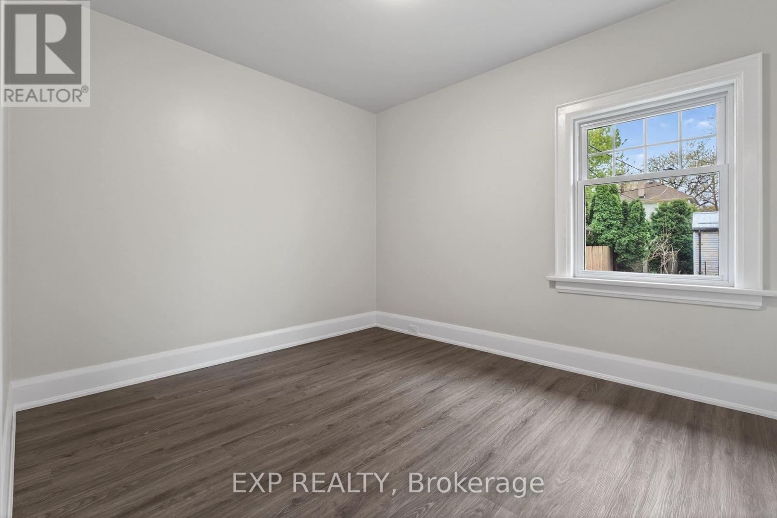 10 Junkin Street, St. Catharines, Ontario  L2R 1N3 - Photo 32 - X13059036