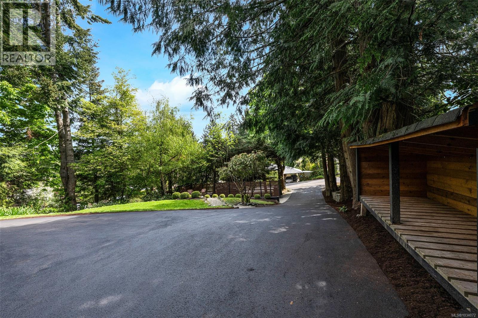 5222 Beckton Rd, Saanich, British Columbia  V8Y 2C1 - Photo 44 - 1034072