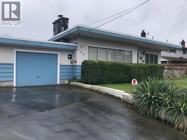 650 Clarke Road, Coquitlam, British Columbia  V3J 3X6 - Photo 2 - R2559887