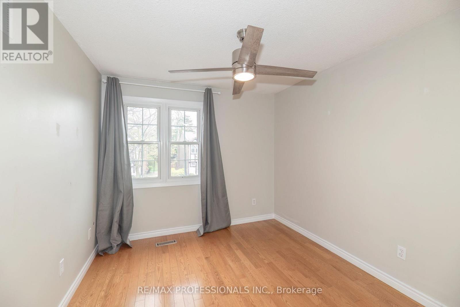 20 - 1951 Rathburn Road E, Mississauga, Ontario  L4W 2N9 - Photo 19 - W13067888