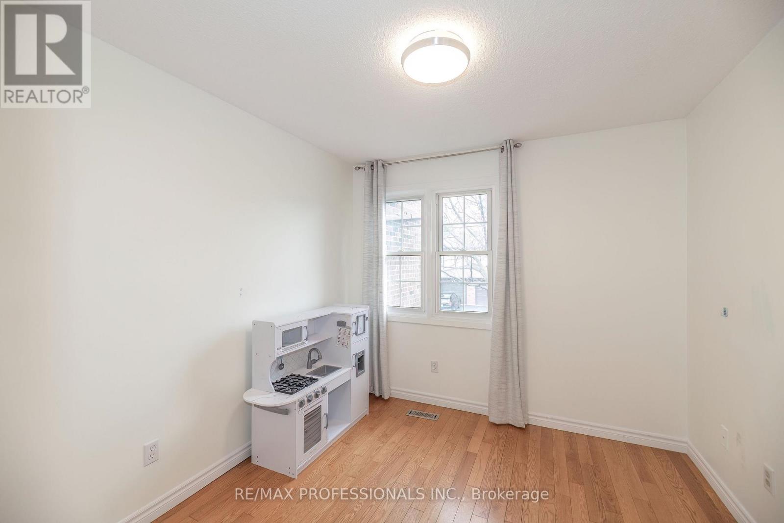 20 - 1951 Rathburn Road E, Mississauga, Ontario  L4W 2N9 - Photo 18 - W13067888
