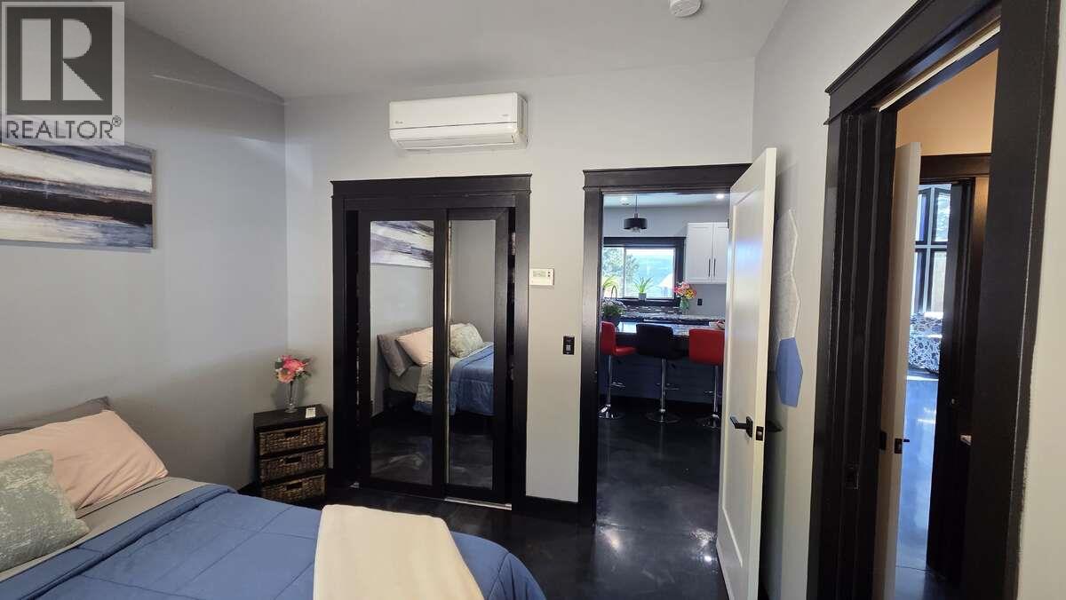 10795 Westshore Road, Vernon, British Columbia  V1H 2C3 - Photo 25 - 10380470