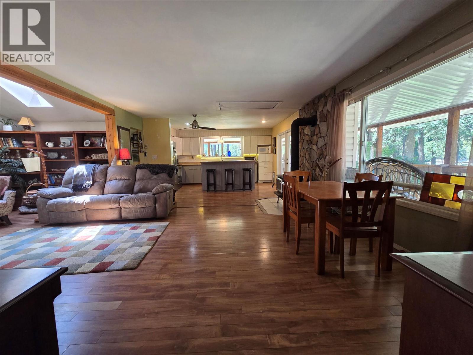 309 Old North Thompson Highway, Clearwater, British Columbia  V0E 1N2 - Photo 10 - 10385772