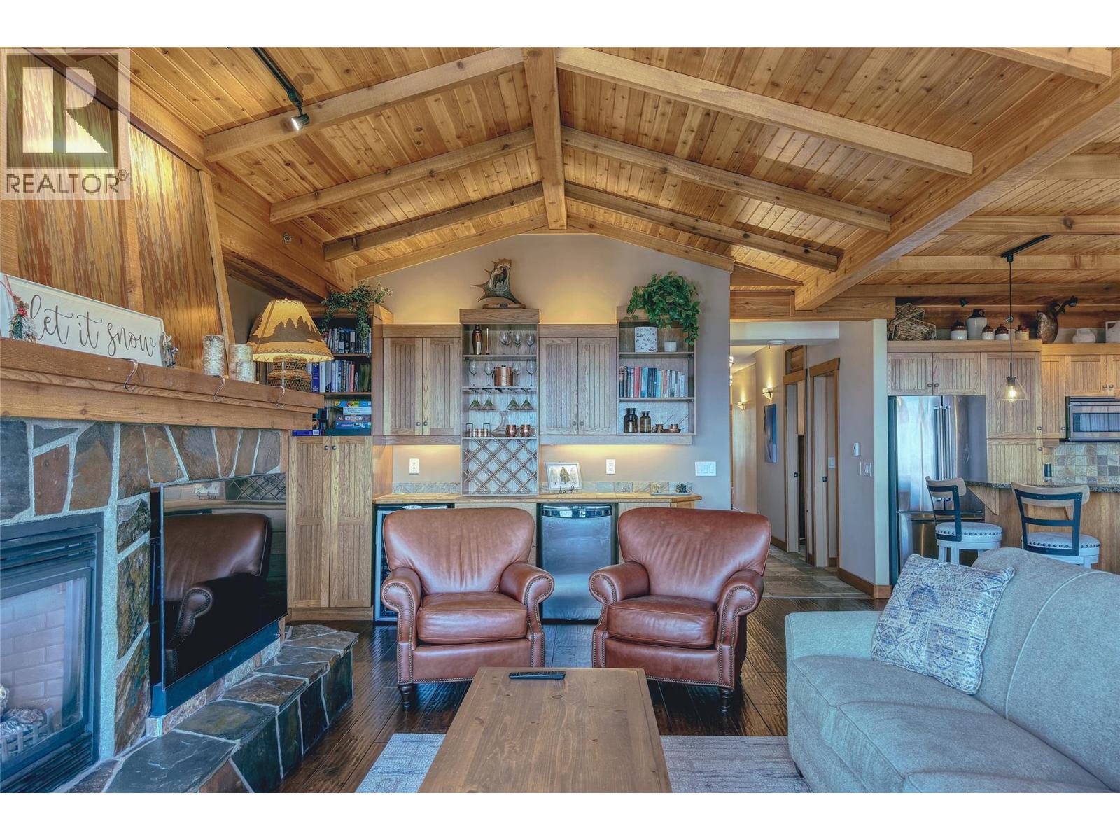 250 Feathertop Way Unit# 409, Kelowna, British Columbia  V1P 1P3 - Photo 6 - 10385501