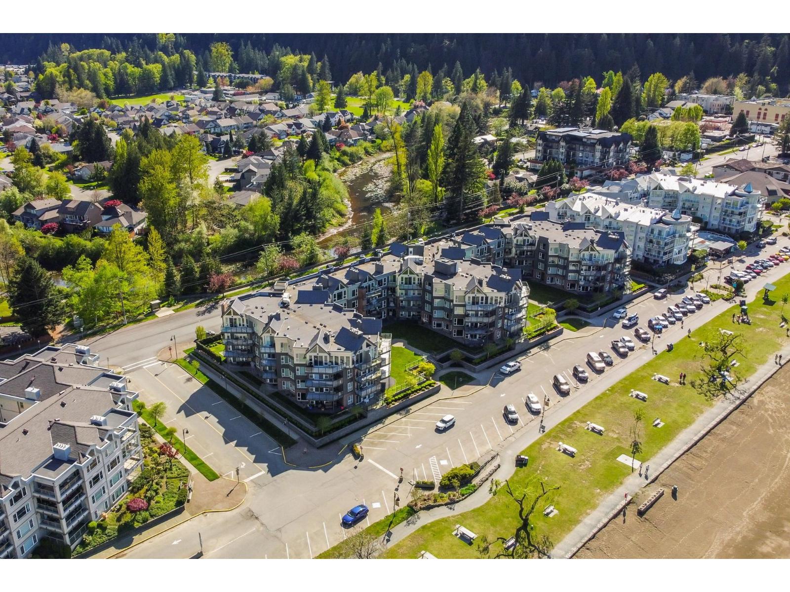 214 378 Esplanade Avenue, Harrison Hot Springs, Harrison Hot Springs, British Columbia  V0M 1A3 - Photo 28 - R3118510