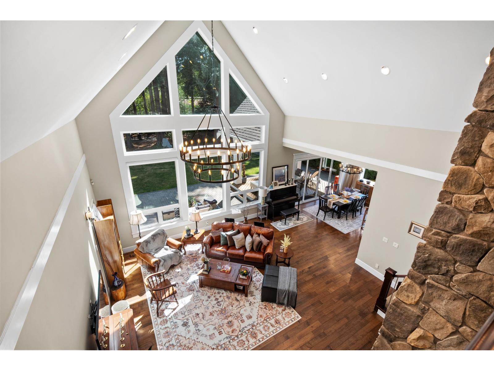 2732 Northcrest Drive, Surrey, British Columbia  V4P 2G9 - Photo 5 - R3118323