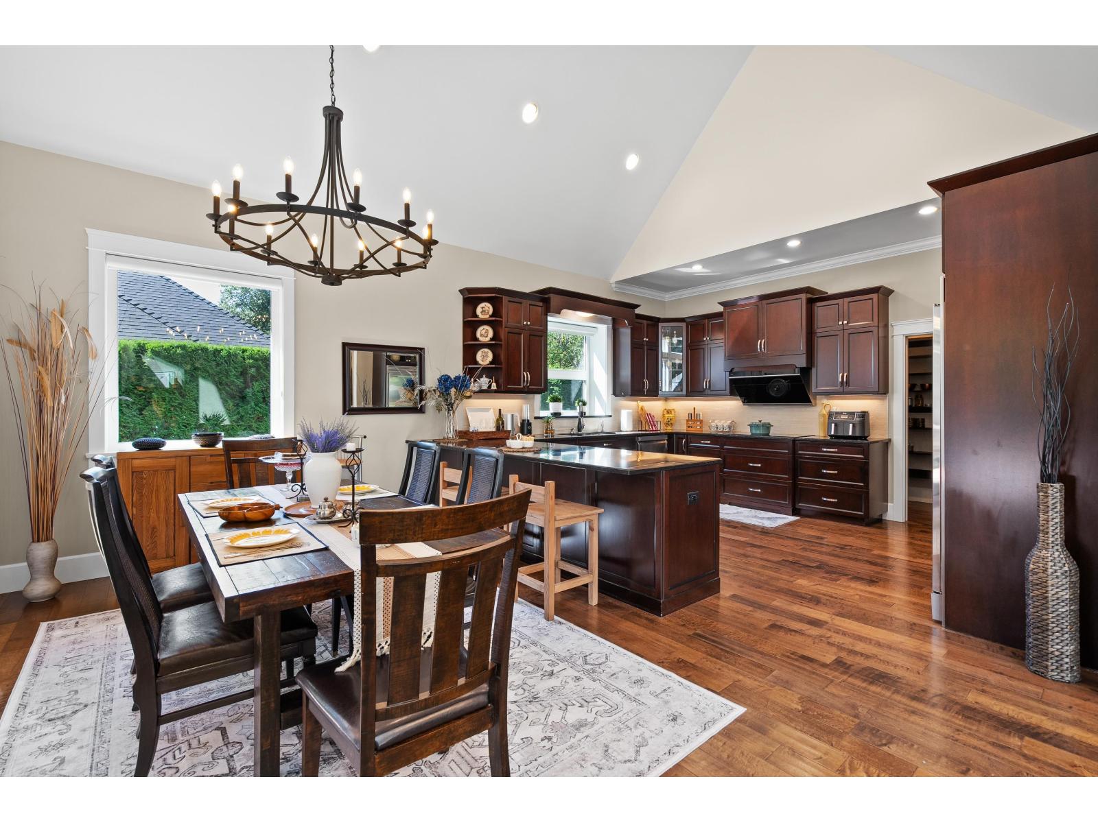 2732 Northcrest Drive, Surrey, British Columbia  V4P 2G9 - Photo 6 - R3118323