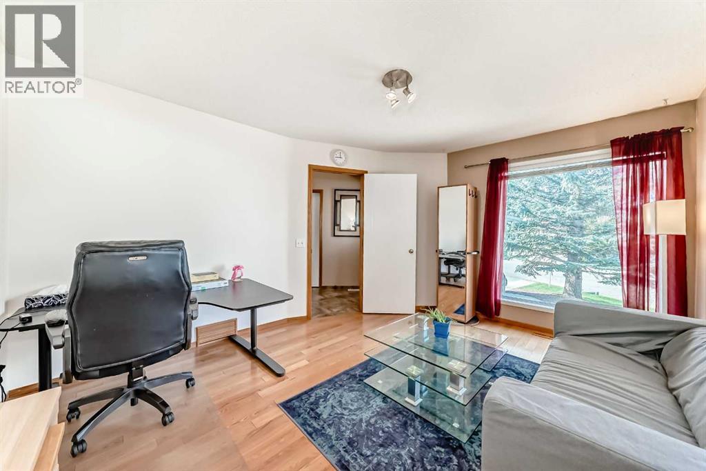 170 Shawbrooke Green Sw, Calgary, Alberta  T2Y 3C6 - Photo 15 - A2289378