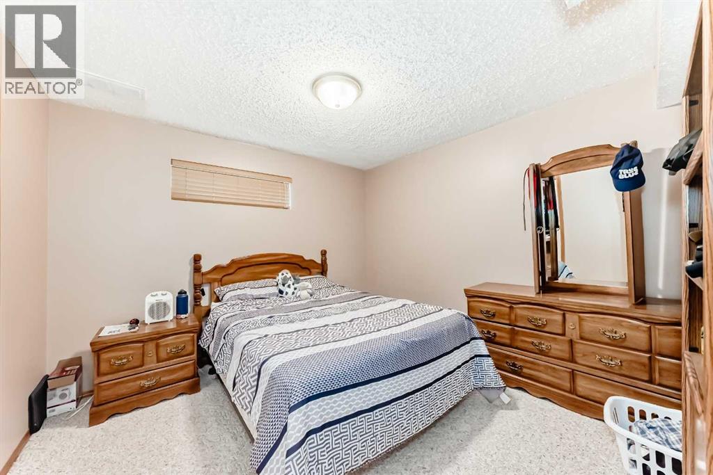 170 Shawbrooke Green Sw, Calgary, Alberta  T2Y 3C6 - Photo 38 - A2289378