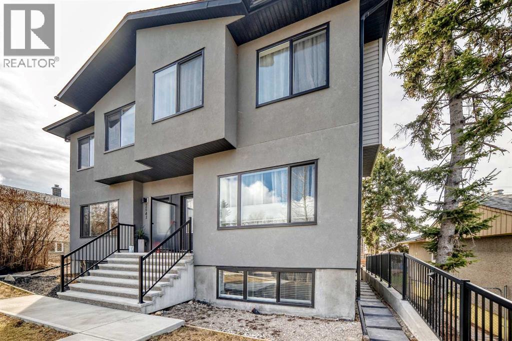 2539 10 Avenue SE, Calgary, Alberta  T2A 0C2 - Photo 2 - A2304535