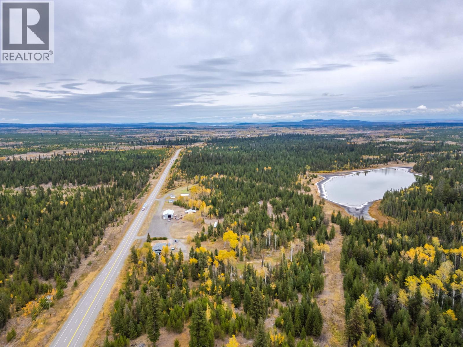 1208 Cariboo 97 Highway, 70 Mile House, British Columbia  V0K 2K0 - Photo 31 - R3118548