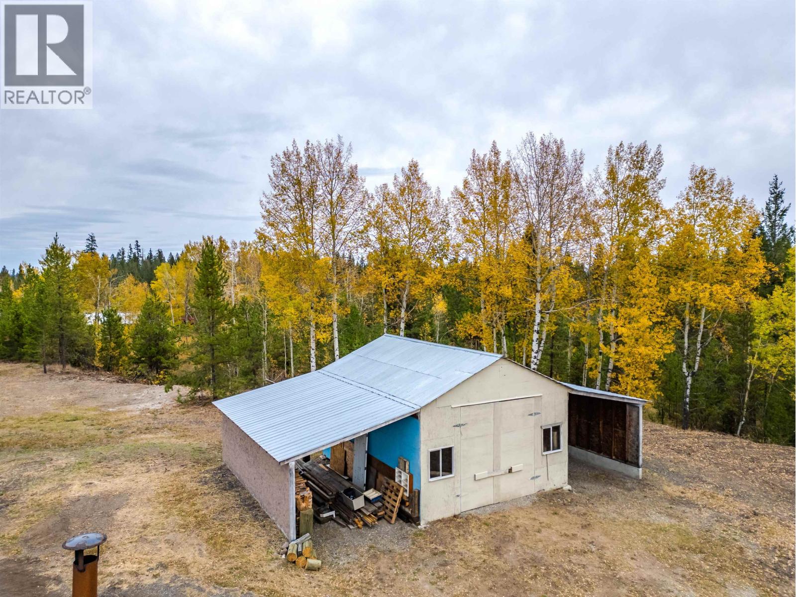 1208 Cariboo 97 Highway, 70 Mile House, British Columbia  V0K 2K0 - Photo 38 - R3118548