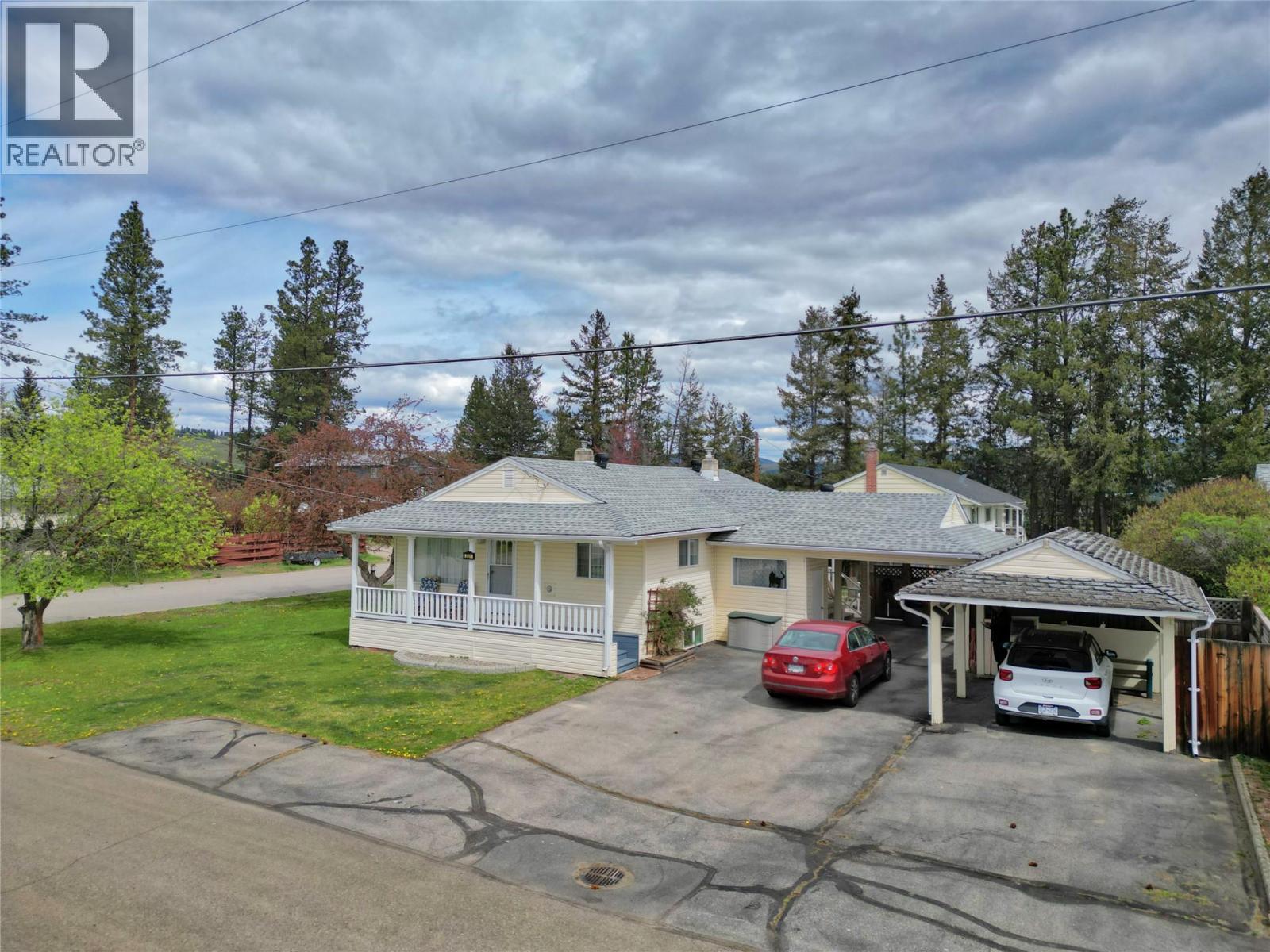 221 Moody Street, Princeton, British Columbia  V0X 1W0 - Photo 1 - 10385764