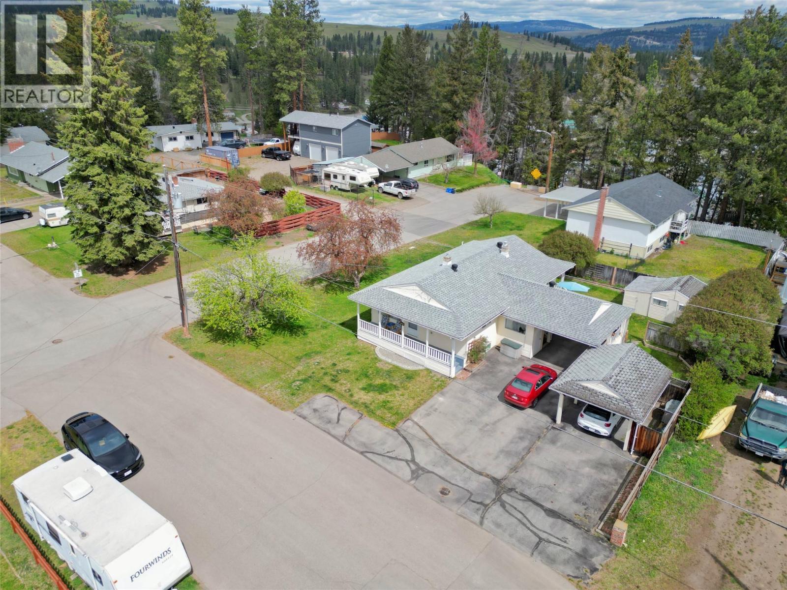 221 Moody Street, Princeton, British Columbia  V0X 1W0 - Photo 2 - 10385764