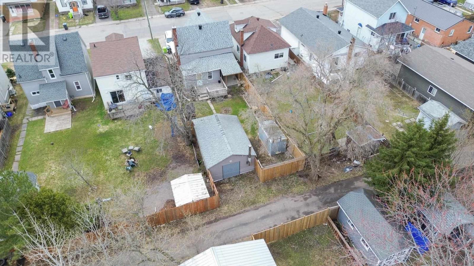 38 Algoma Ave, Sault Ste. Marie, Ontario  P6B 2P7 - Photo 21 - SM260075