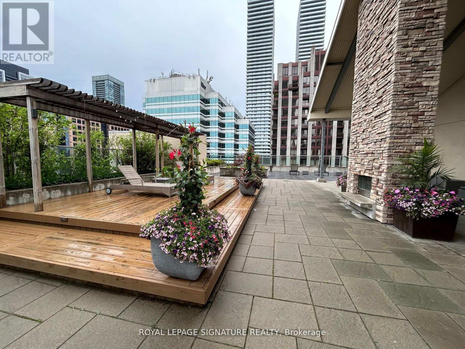 1502 - 8 Park Road, Toronto, Ontario  M4W 3S5 - Photo 18 - C13072714