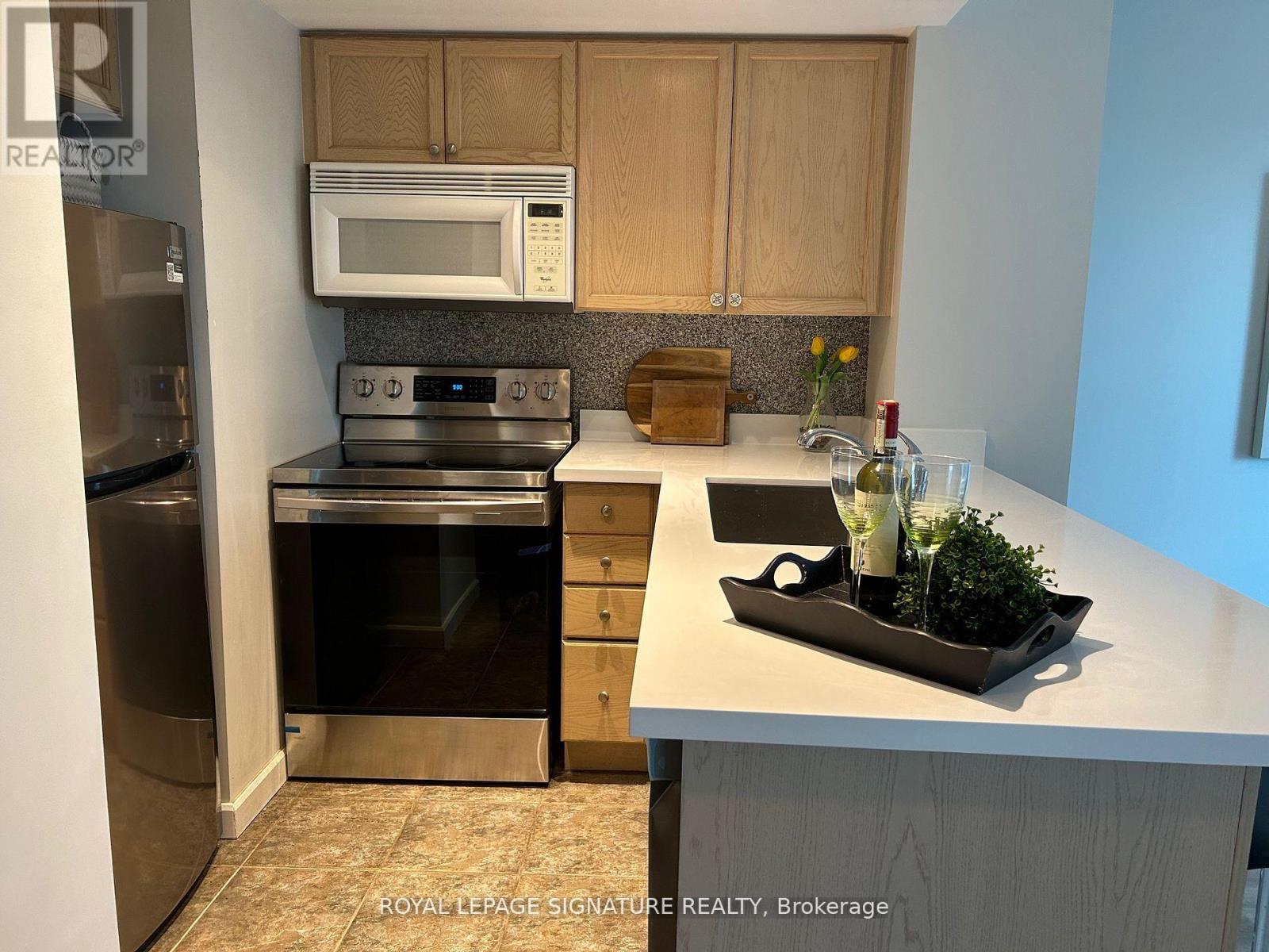 1502 - 8 Park Road, Toronto, Ontario  M4W 3S5 - Photo 7 - C13072714