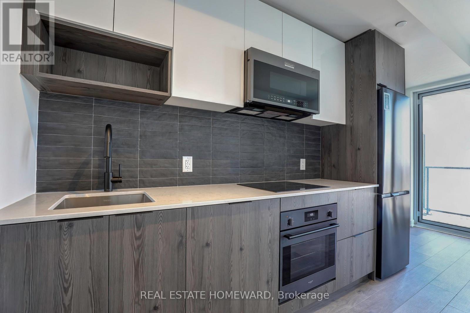 2410 - 5 Defries Street, Toronto, Ontario  M5A 0W7 - Photo 12 - C13072792