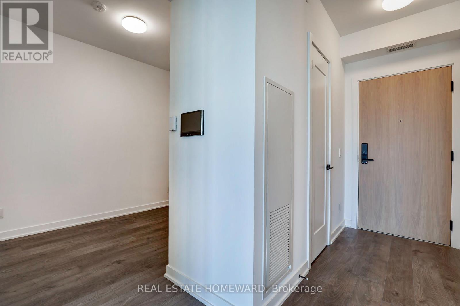 2410 - 5 Defries Street, Toronto, Ontario  M5A 0W7 - Photo 6 - C13072792