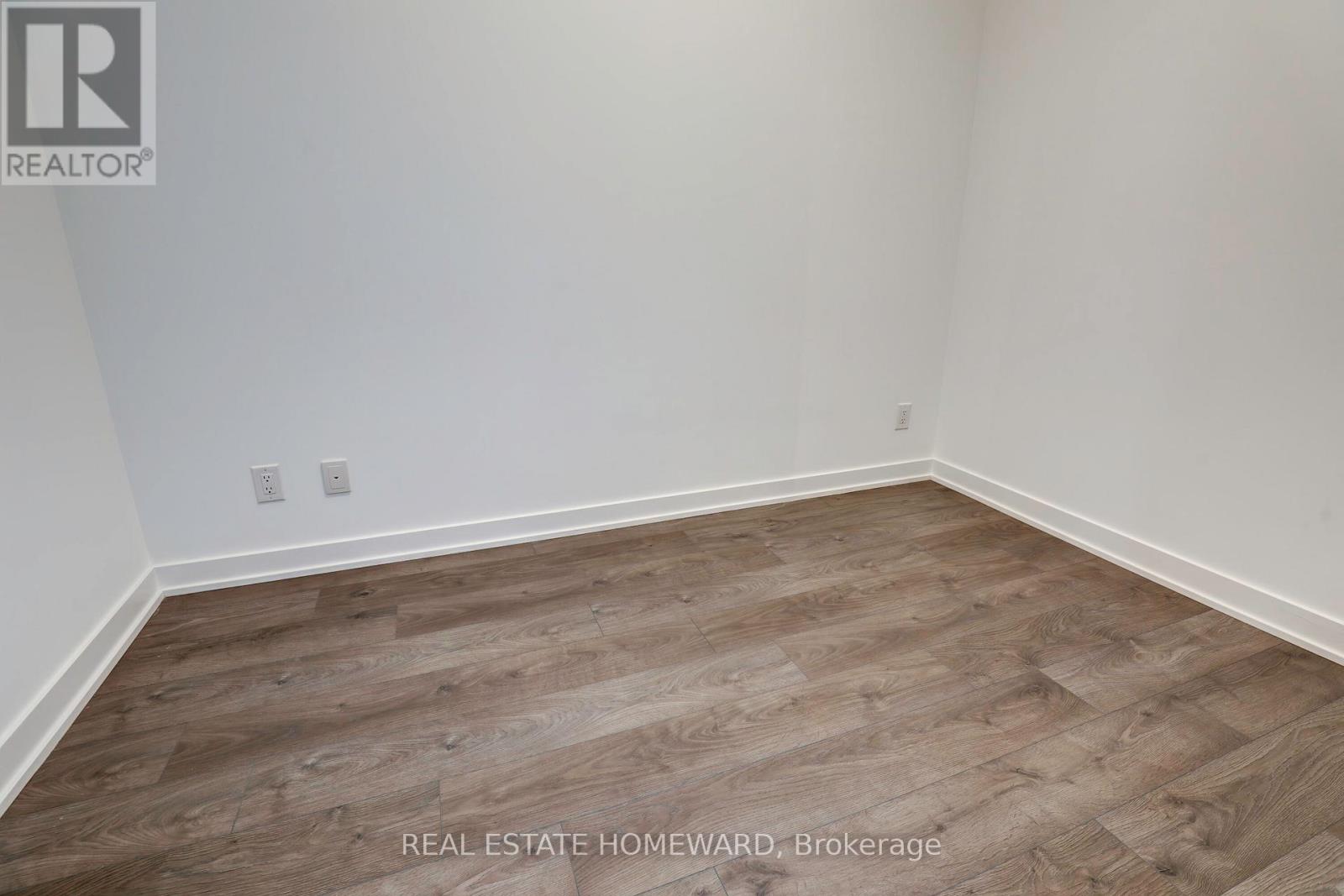 2410 - 5 Defries Street, Toronto, Ontario  M5A 0W7 - Photo 8 - C13072792