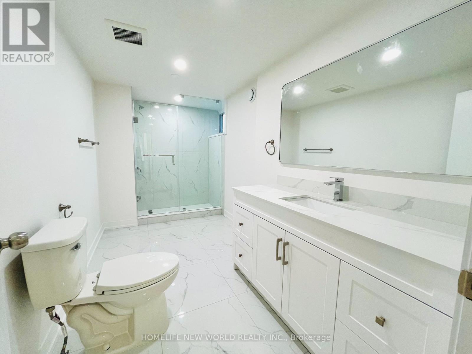 Front - 215 Dunview Avenue, Toronto, Ontario  M2N 4H9 - Photo 14 - C13072830
