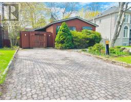 FRONT - 215 DUNVIEW AVENUE, Toronto, Ontario