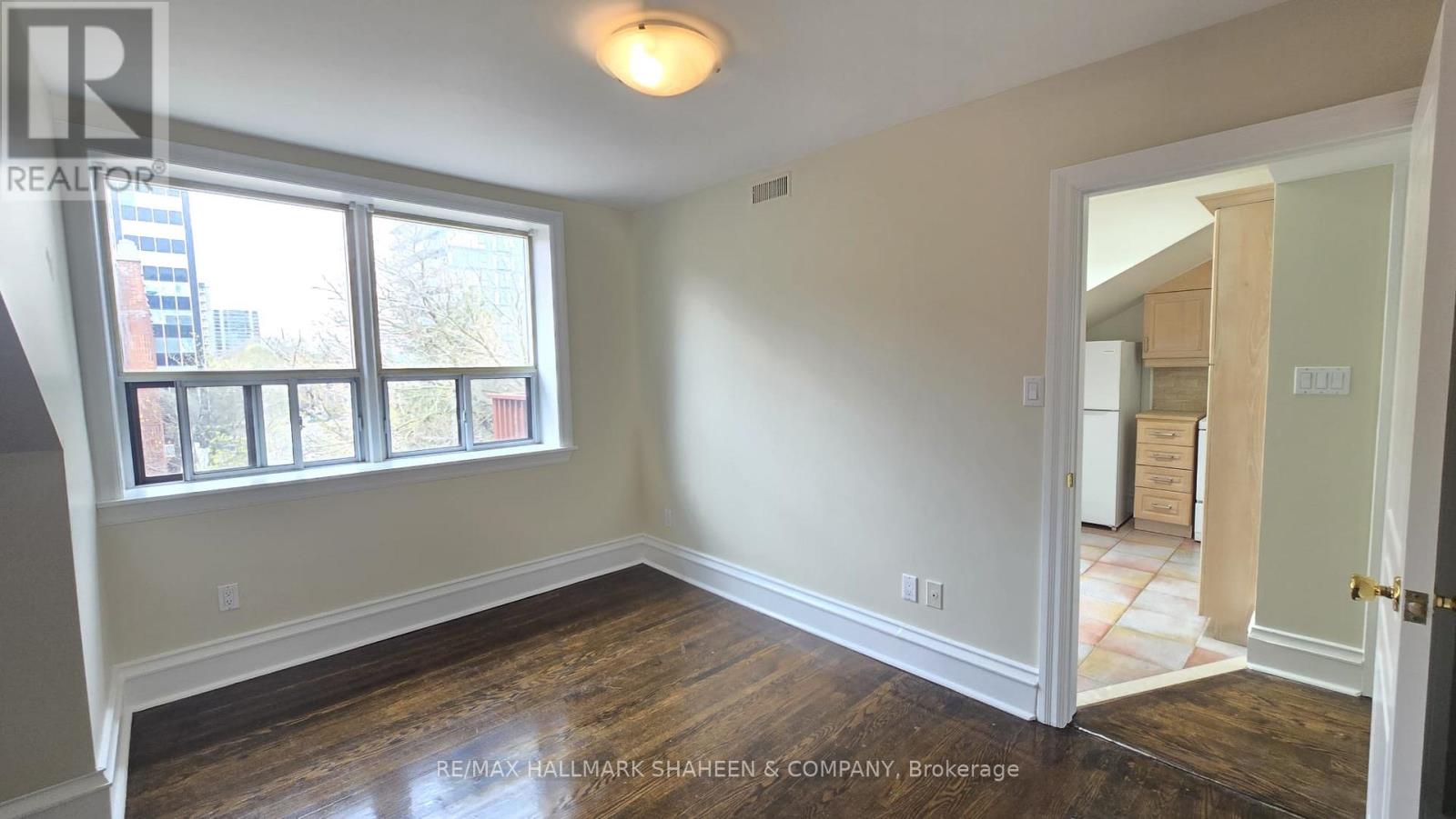 3 - 12 Foxbar Road, Toronto, Ontario  M4V 2G6 - Photo 13 - C13072836