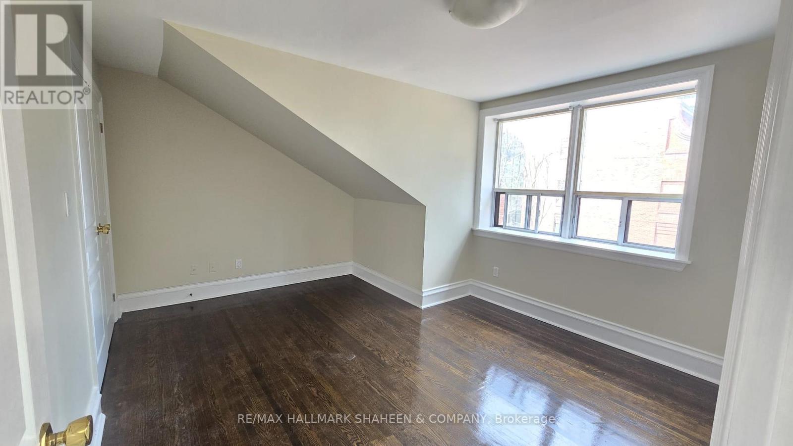 3 - 12 Foxbar Road, Toronto, Ontario  M4V 2G6 - Photo 3 - C13072836