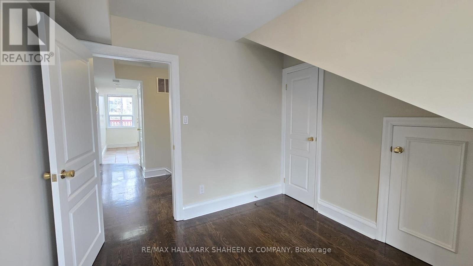 3 - 12 Foxbar Road, Toronto, Ontario  M4V 2G6 - Photo 7 - C13072836