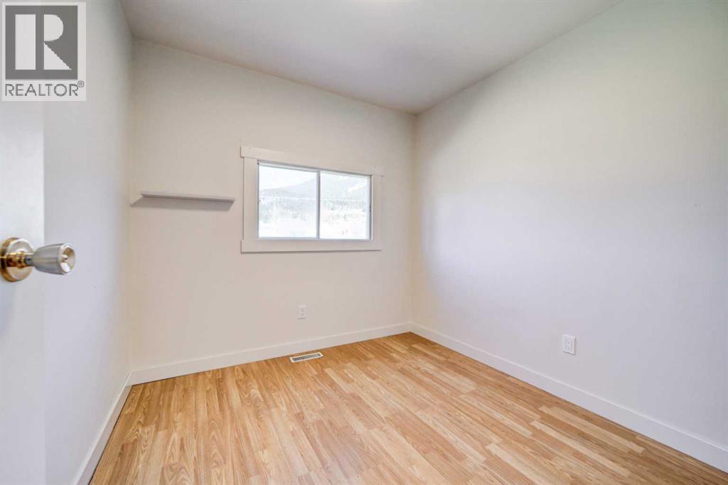 11741 21 Avenue, Blairmore, Alberta  T0K 0E0 - Photo 27 - A2305223