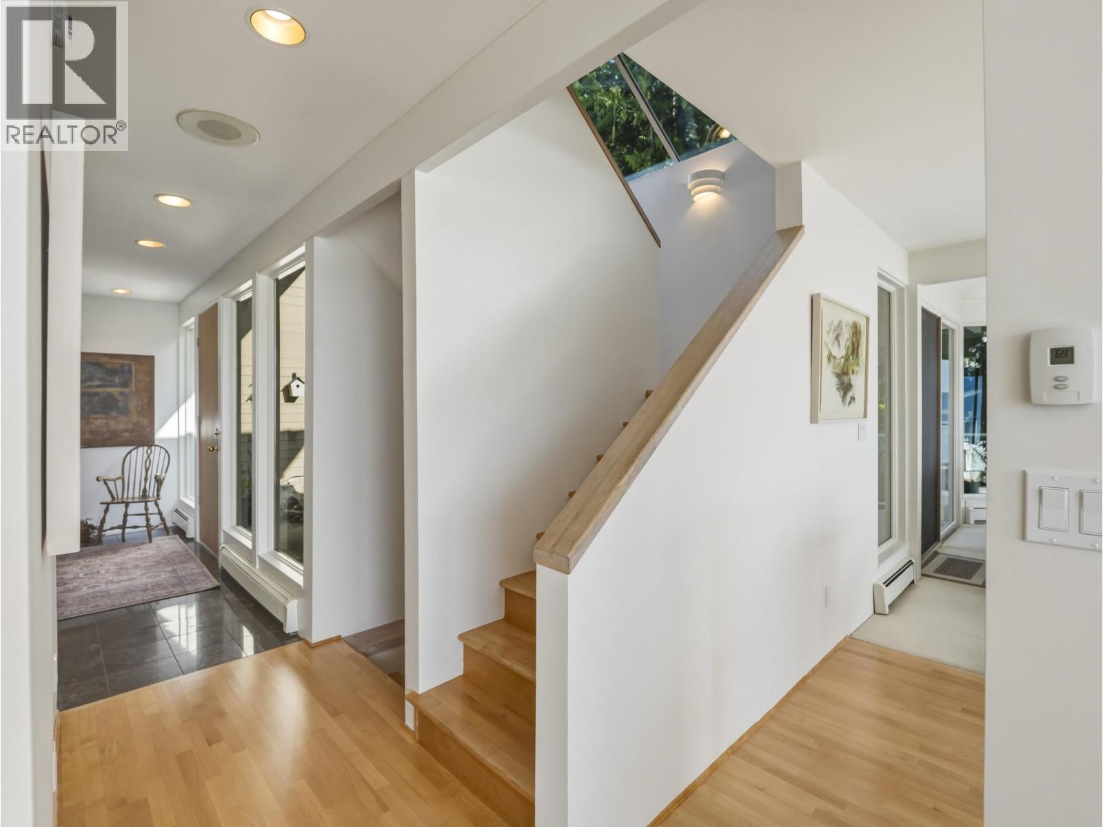 5447 Monte Bre Place, West Vancouver, British Columbia  V7W 3A8 - Photo 16 - R3118500