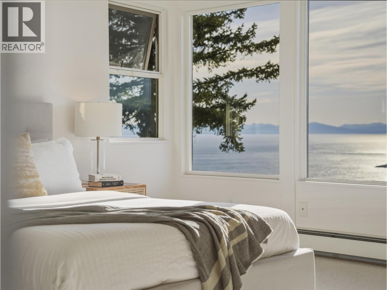 5447 Monte Bre Place, West Vancouver, British Columbia  V7W 3A8 - Photo 18 - R3118500