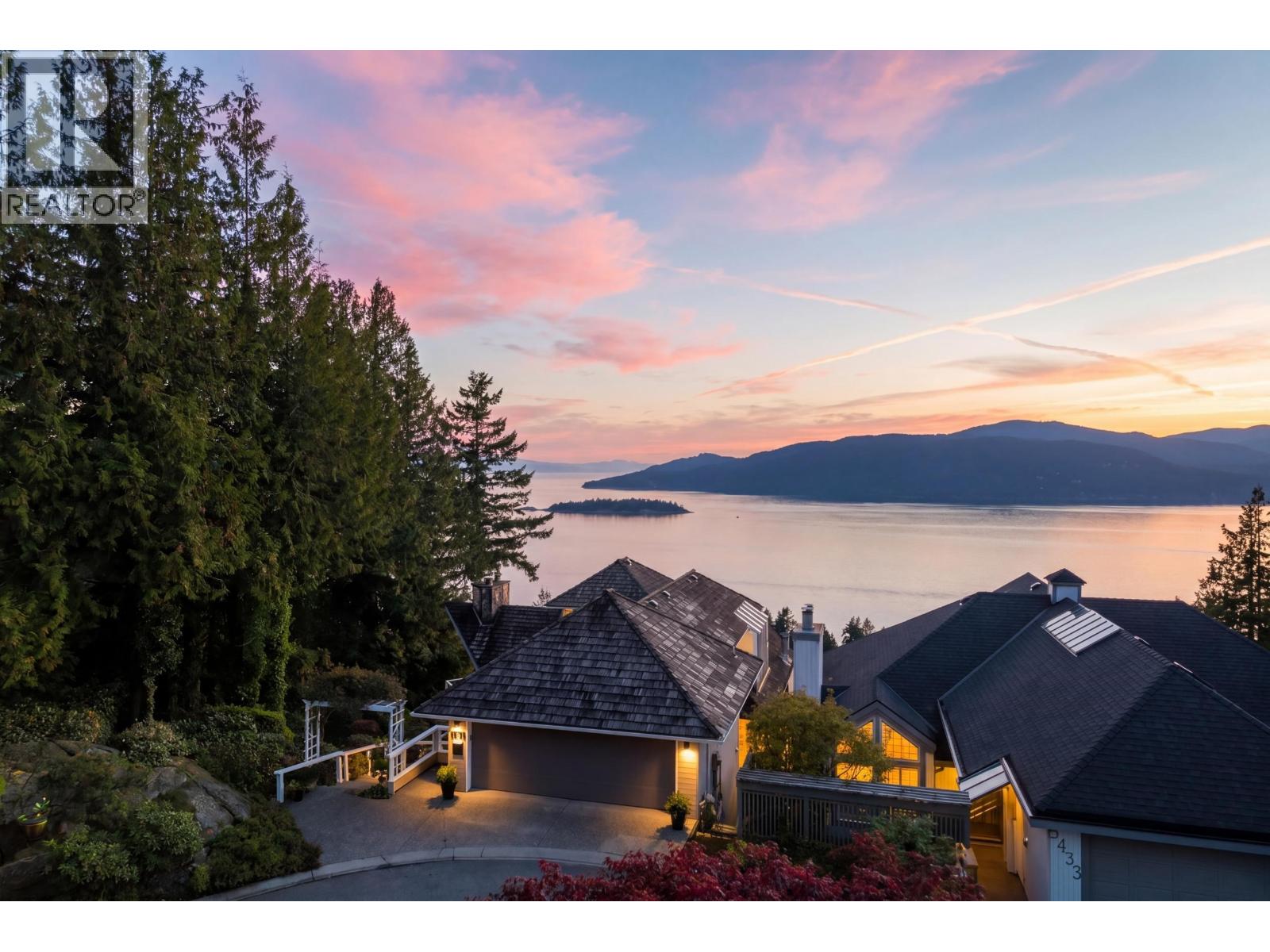 5447 Monte Bre Place, West Vancouver, British Columbia  V7W 3A8 - Photo 27 - R3118500