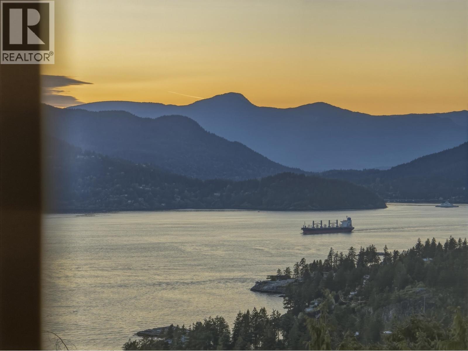 5447 Monte Bre Place, West Vancouver, British Columbia  V7W 3A8 - Photo 14 - R3118500
