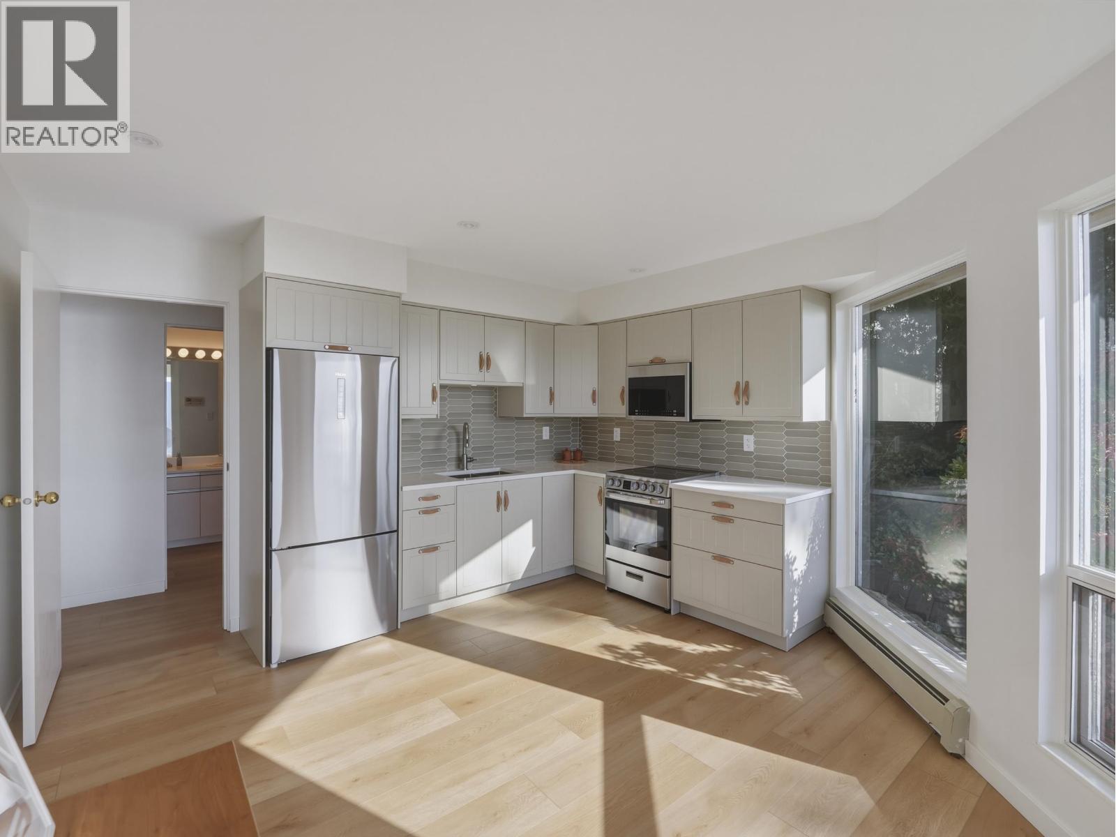 5447 Monte Bre Place, West Vancouver, British Columbia  V7W 3A8 - Photo 23 - R3118500