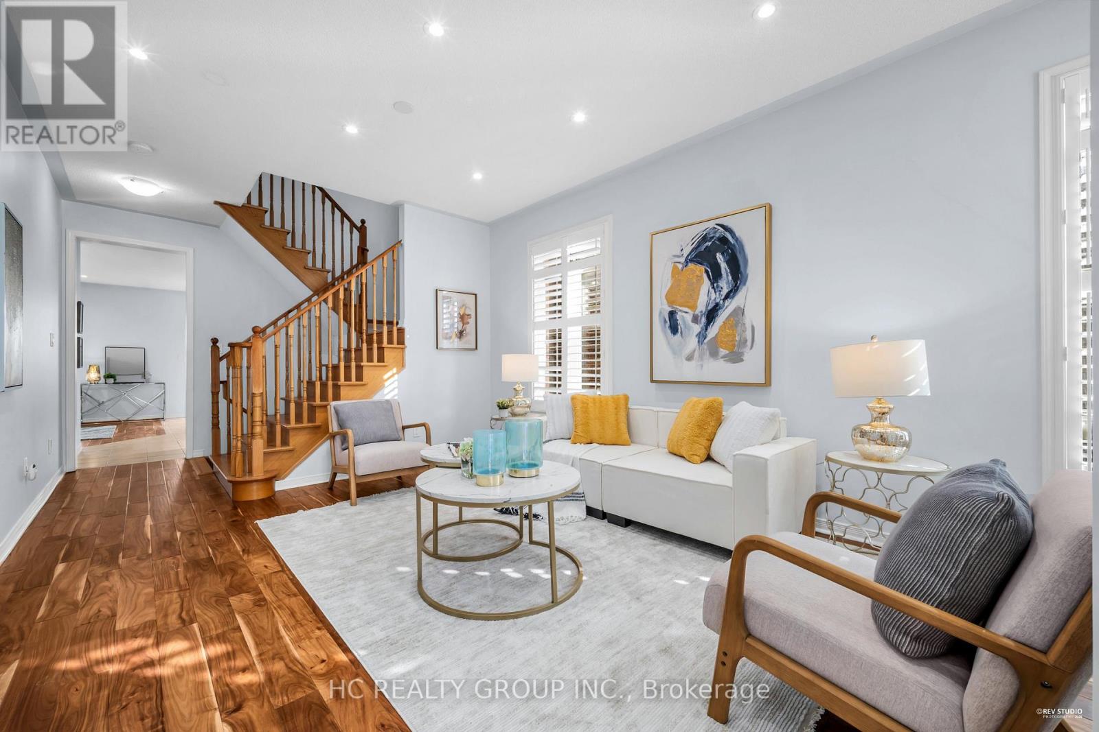 1532 Elmsley Drive, Pickering, Ontario  L1X 0B5 - Photo 6 - E13072858