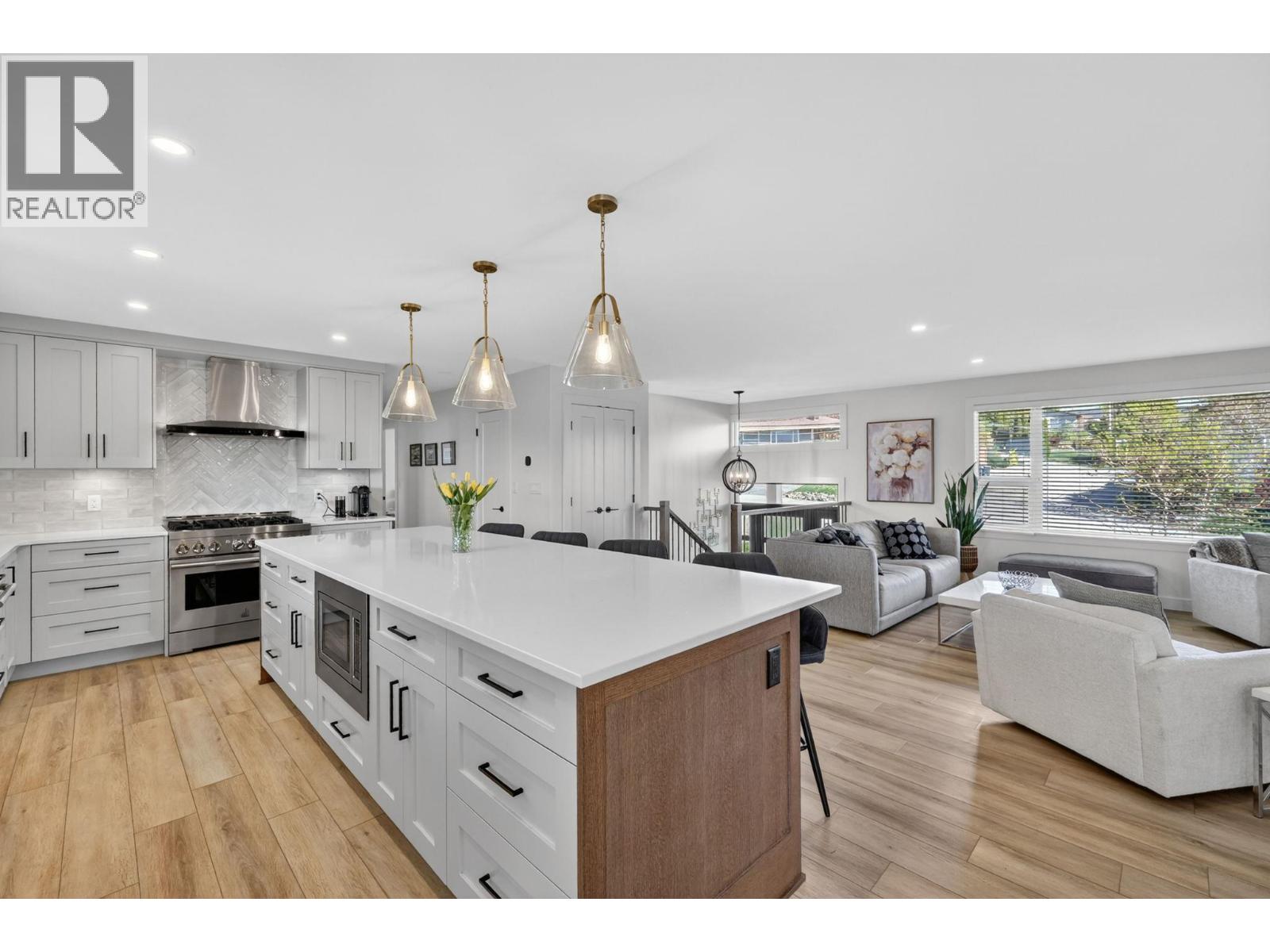 905 Rumney Road, West Kelowna, British Columbia  V1Z 1H8 - Photo 10 - 10385657