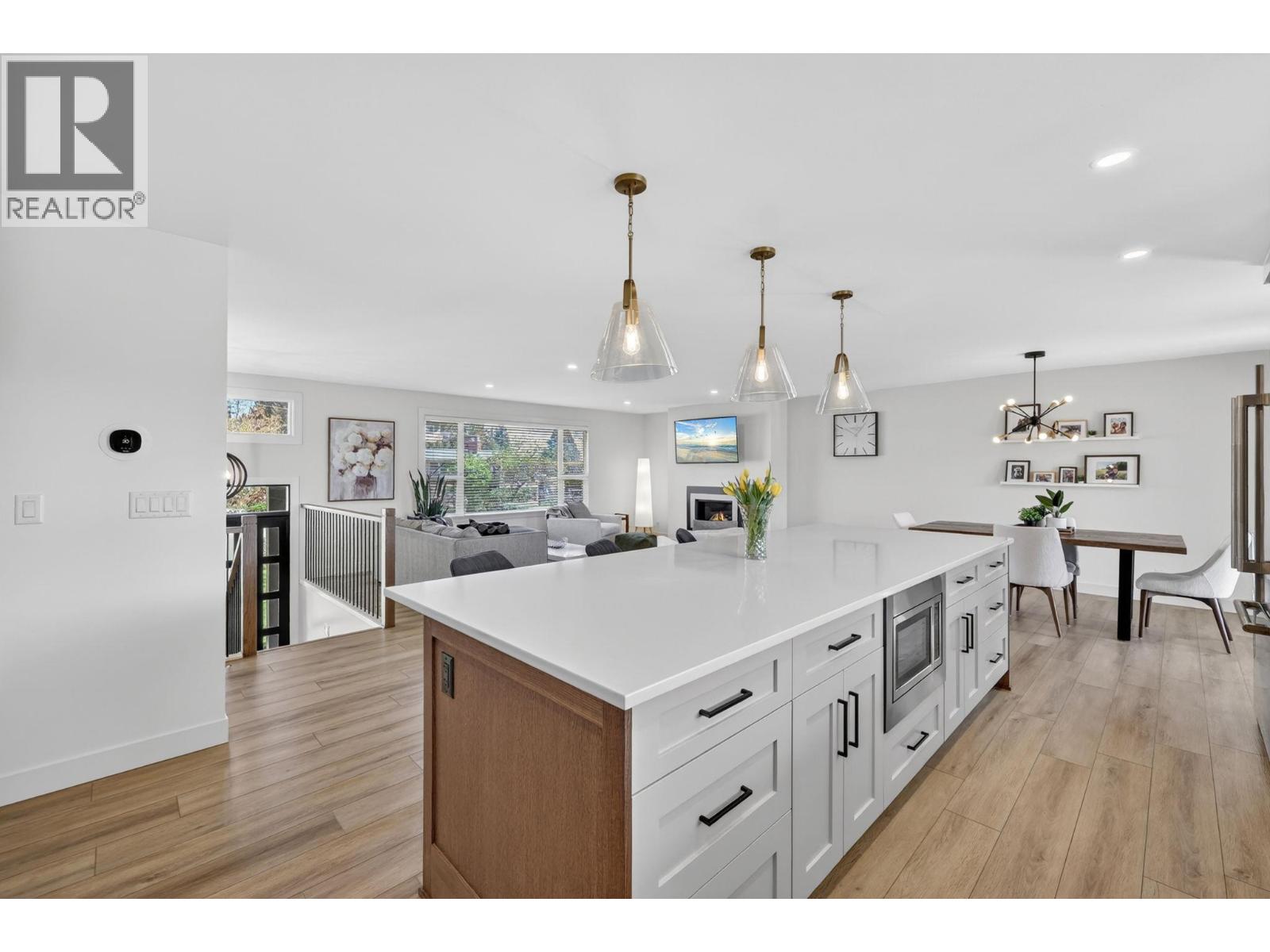 905 Rumney Road, West Kelowna, British Columbia  V1Z 1H8 - Photo 9 - 10385657